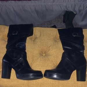 Vintage sketchers black vegan leather chunky boots